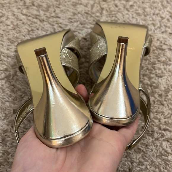 Nina Gold Sparkle Elastic Ankle Strap Heels - Size 7.5 - Picture 8 of 10